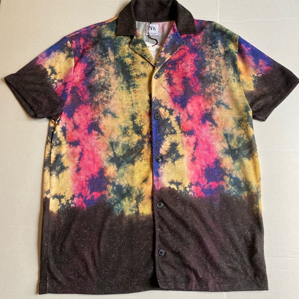 Zara men’s textured weave button shirt